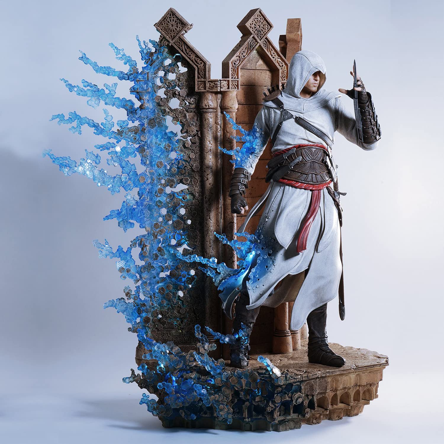 Amazon.com: PUREARTS Assassin's Creed Animus Altair - Estatua de